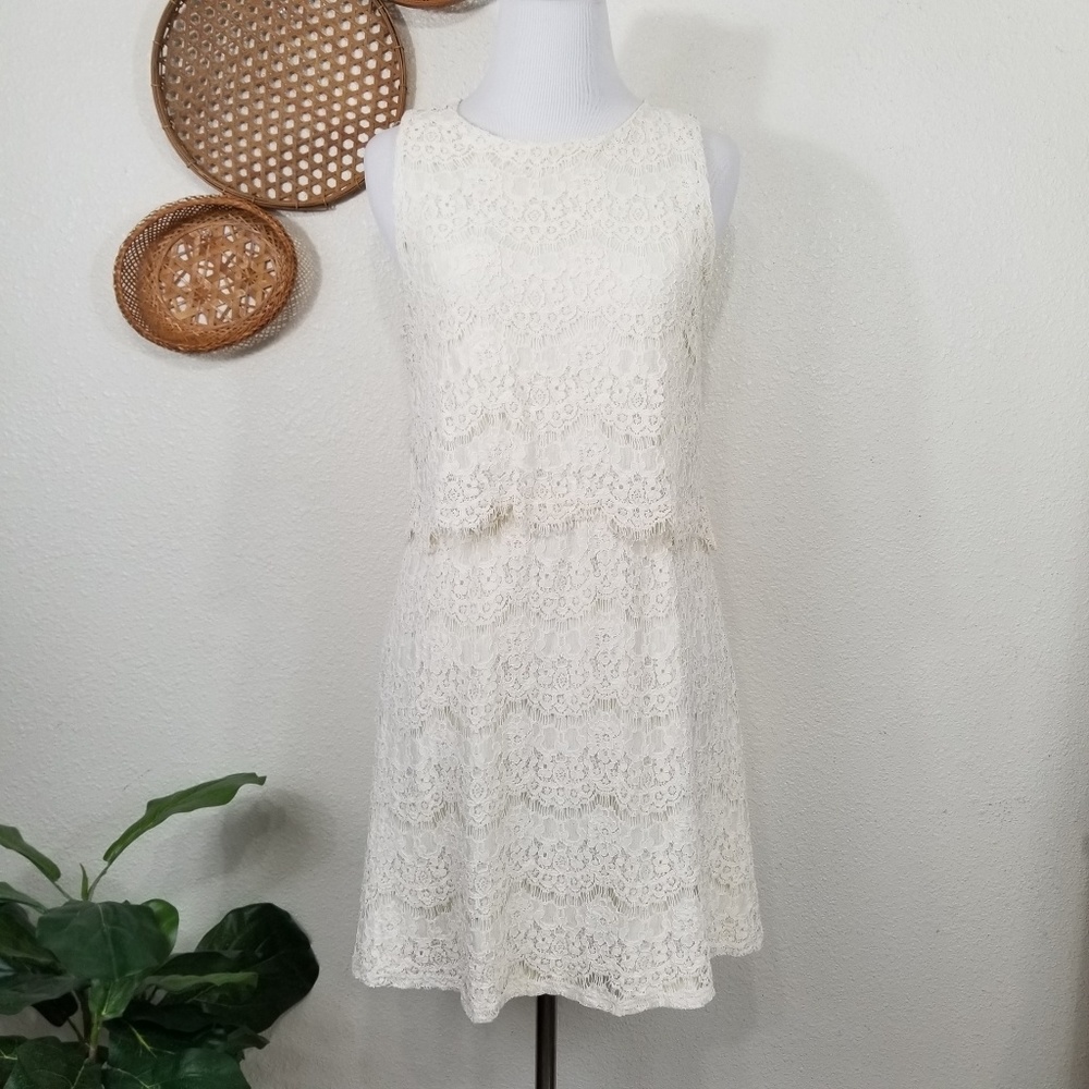Monteau lace dress L